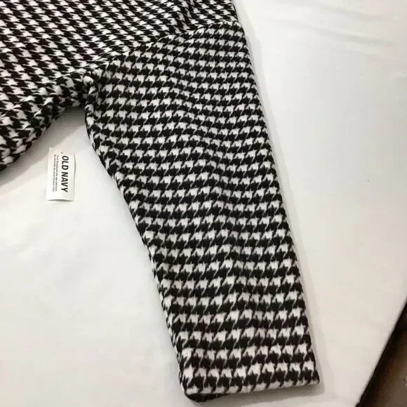 Old Navy Black & Whitee Houndstooth Coat New Size XL